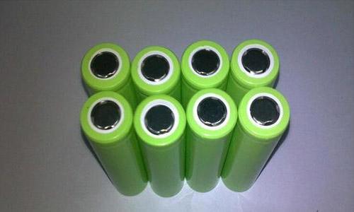 <b>18650动力污污视频在线免费观看池和普通18650污污视频在线免费观看池的对比</b>